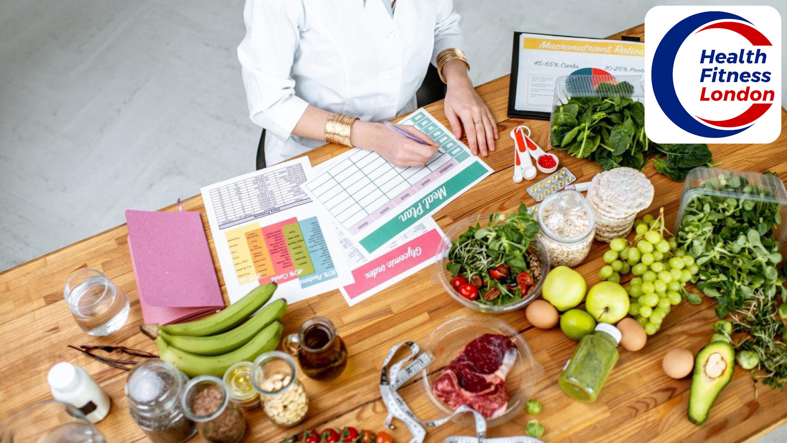 What are the Benefits of Hiring a Nutritionist - Health Fitness London UK - 3