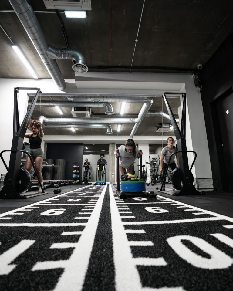 Gym On London Chatfield Rd London 1 768x959