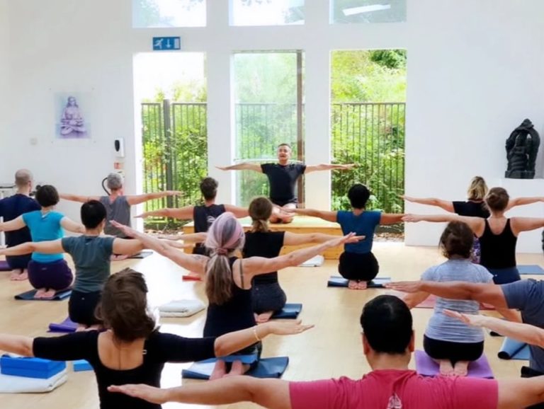 Iyengar Yoga Randolph Avenue London 4 768x578