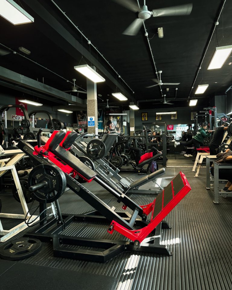 Muscleworks Gym Vallance Rd London 5 768x960