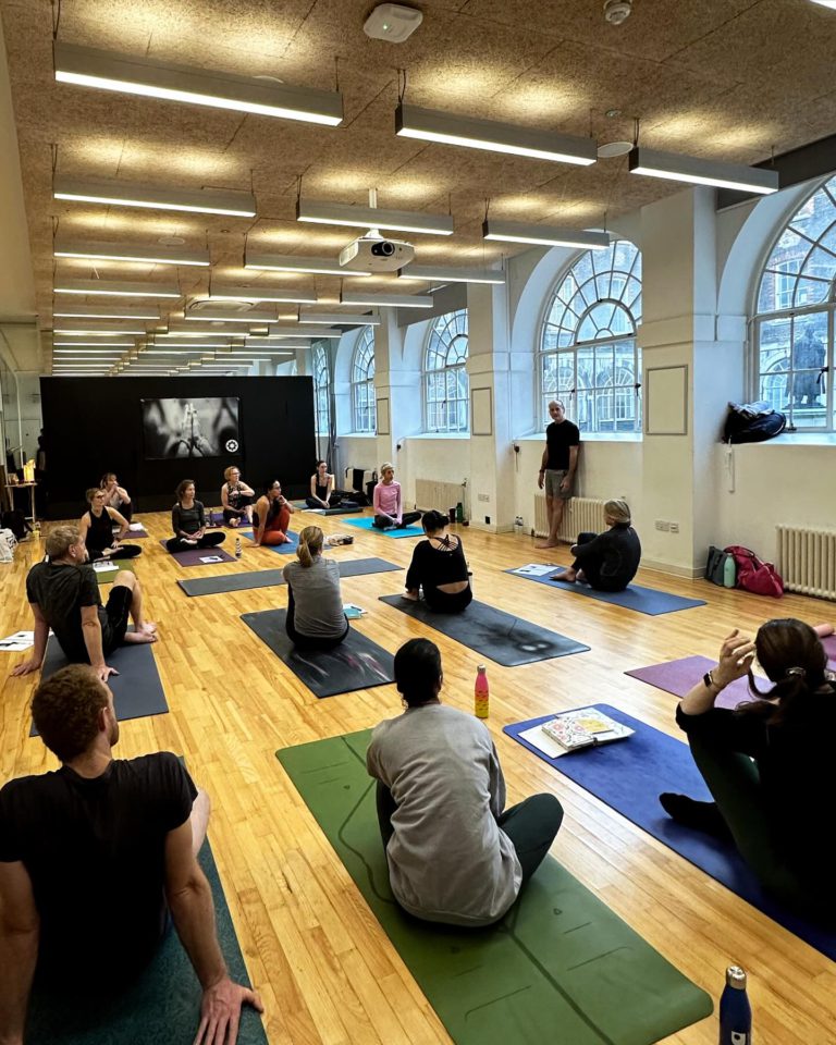 Stillpoint Yoga London Bridge Street London 1 768x960