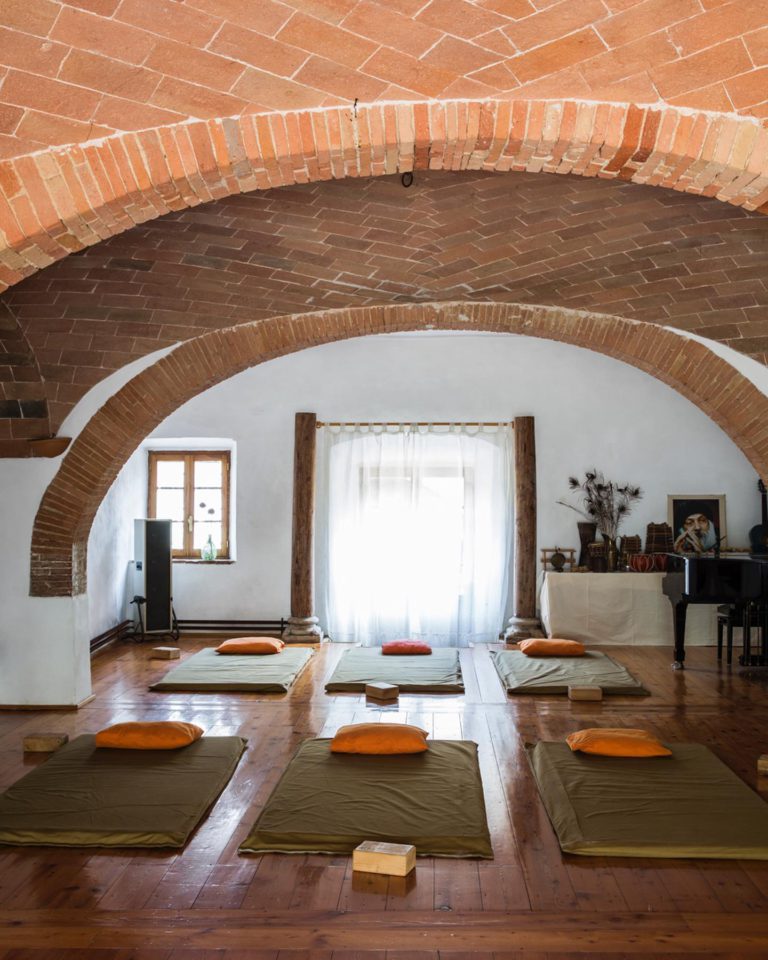 Yoga House Winslade WayLondon Health Fitness London 11 768x960